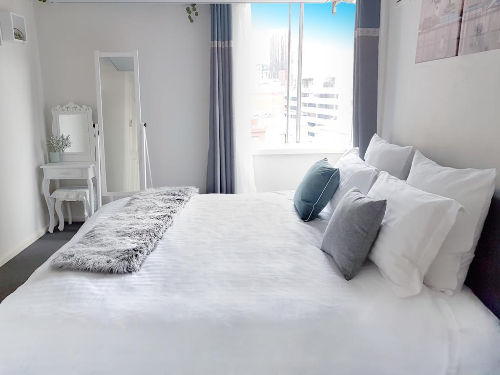 King Deluxe Apartments Мельбурн Экстерьер фото
